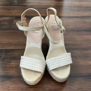 Worn once, great condition